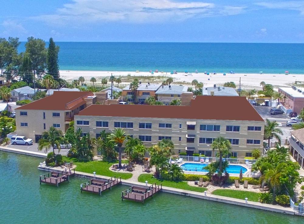 Treasure Island Beach, FL Waterfront Condo Located Steps away from the Intracoastal Waterway